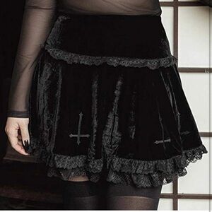 SOLD CANT DELETE Elegant Black Velvet Skirt with Lace Trim